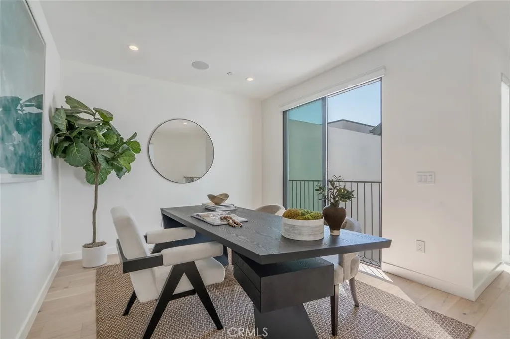 Additional image 52 of 11825 Tennessee Avenue, Los Angeles, CA 90064