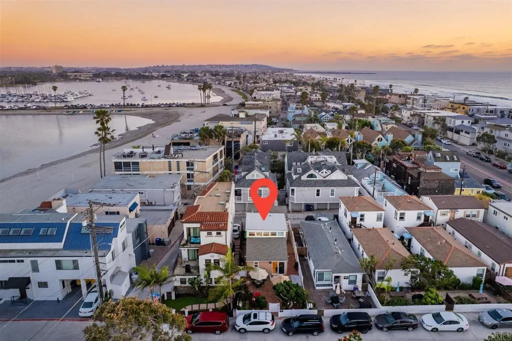 Additional image 28 of 821 San Juan Place, San Diego, CA 92109