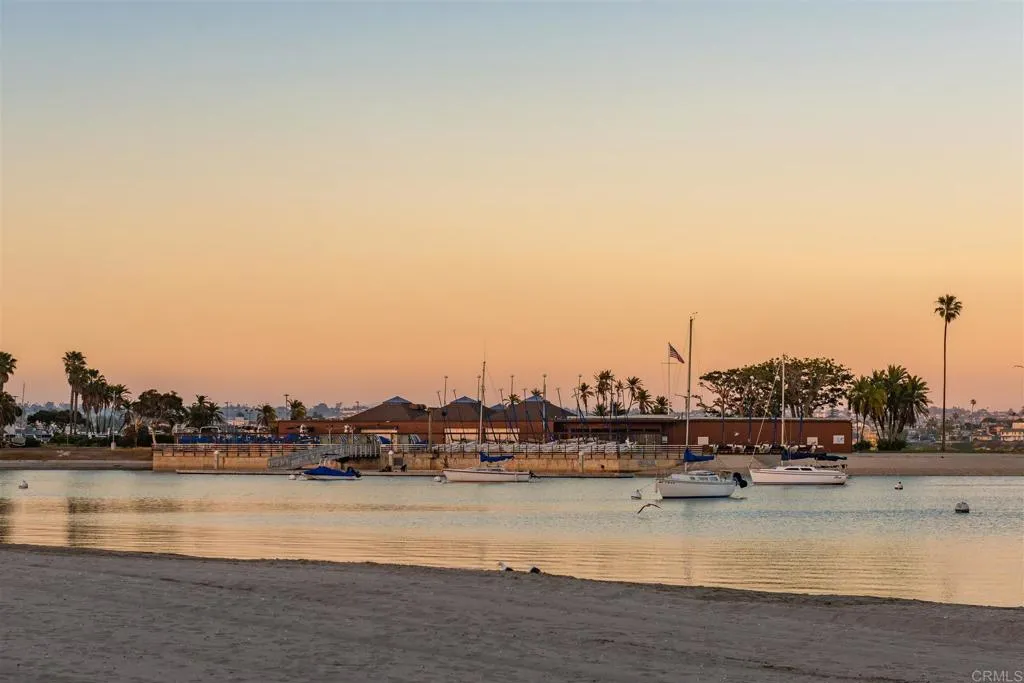 Additional image 7 of 821 San Juan Place, San Diego, CA 92109