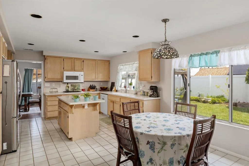 Additional image 47 of 5013 Sunrose Court, Oceanside, CA 92056