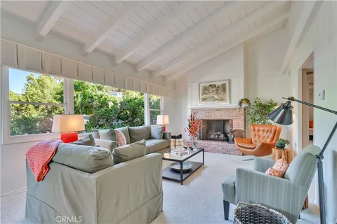 27131 Eastvale Road, Palos Verdes Peninsula, CA MLS: PV25104965