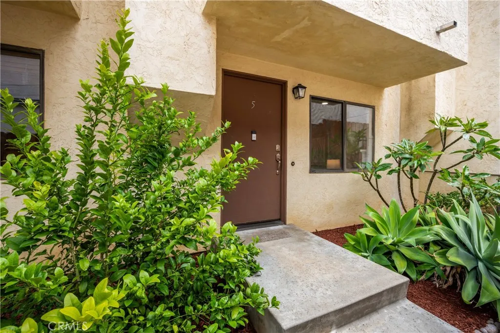 Additional image 6 of 2061 Chatsworth Blvd Unit 5, San Diego, CA 92107