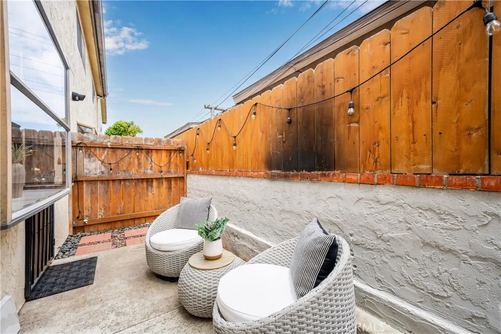 Additional image 119 of 2061 Chatsworth Blvd Unit 5, San Diego, CA 92107