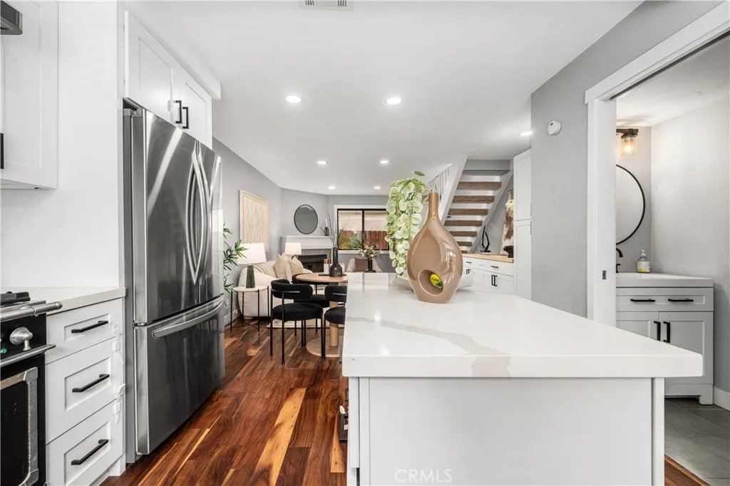 Additional image 81 of 2061 Chatsworth Blvd Unit 5, San Diego, CA 92107