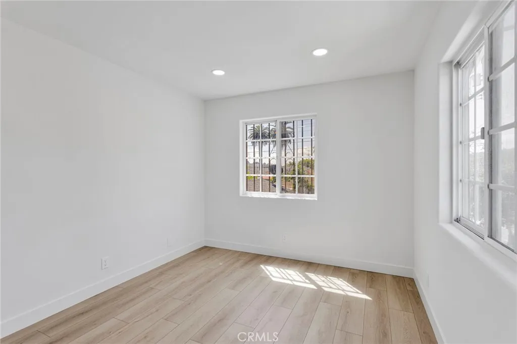 Additional image 58 of 348 W 83rd Street, Los Angeles, CA 90003