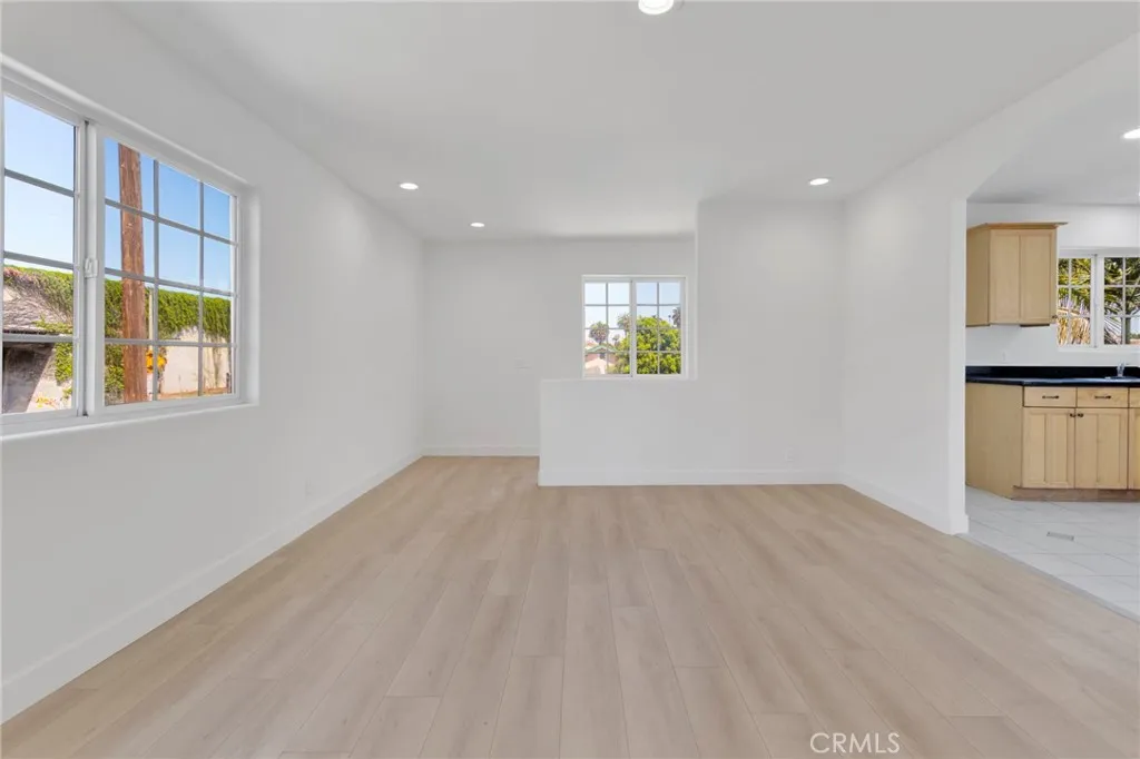 Additional image 5 of 348 W 83rd Street, Los Angeles, CA 90003