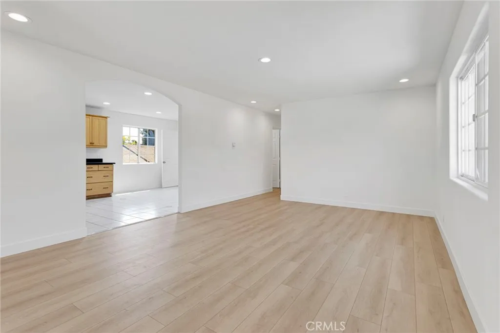 Additional image 46 of 348 W 83rd Street, Los Angeles, CA 90003