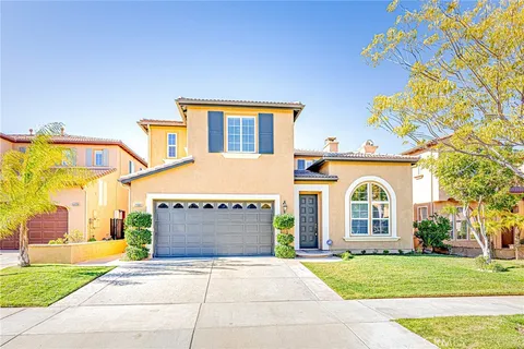 24364 Mira Vista Street, Valencia, CA MLS: SR25039295