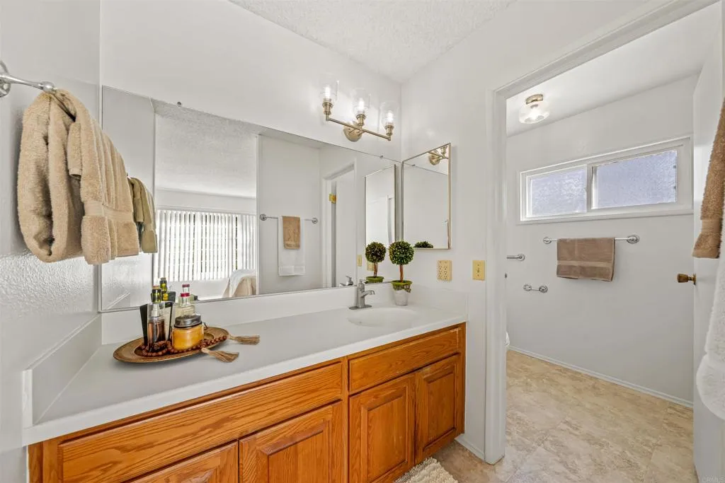 Additional image 29 of 14944 Del Diablo Lane, San Diego, CA 92129