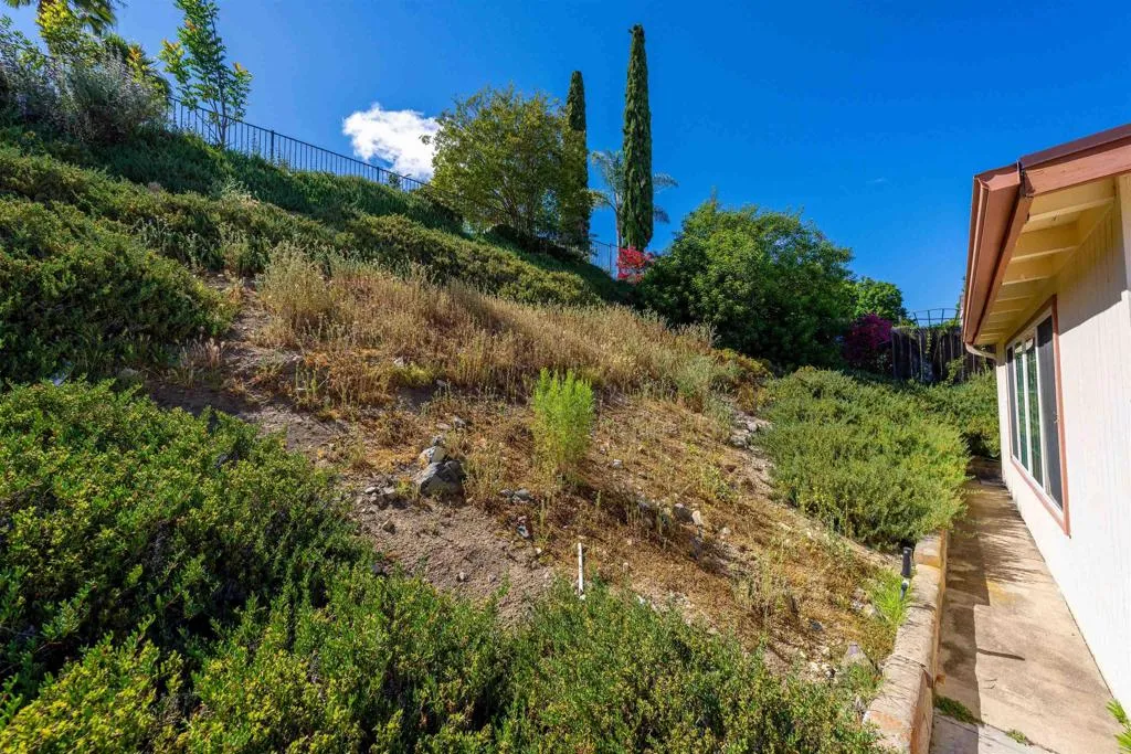 Additional image 66 of 14944 Del Diablo Lane, San Diego, CA 92129