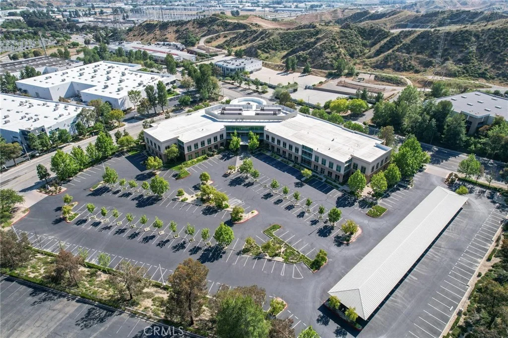 Additional image 64 of 28212 Kelly Johnson Parkway Unit 200, Valencia, CA 91355
