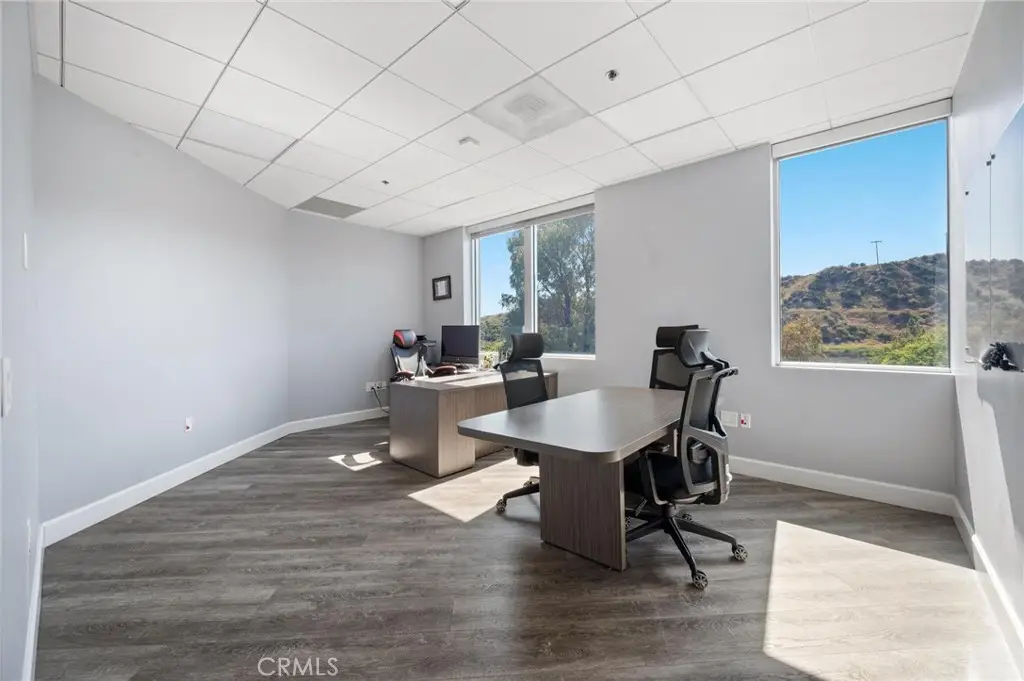 Additional image 51 of 28212 Kelly Johnson Parkway Unit 200, Valencia, CA 91355