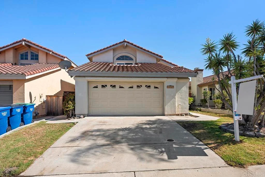 12027 Via Hacienda, El Cajon, CA 92019
