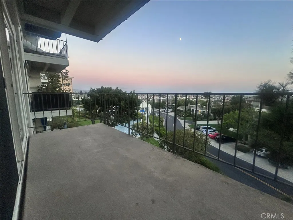 Additional image 34 of 102 Scholz Plz Unit 228, Newport Beach, CA 92663