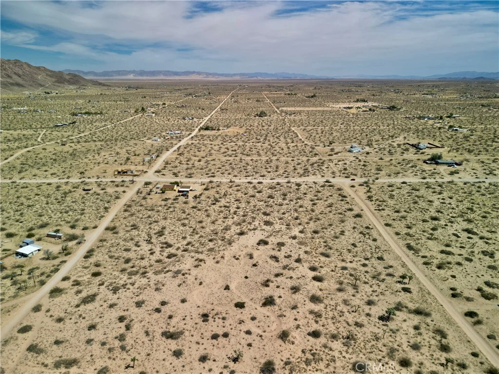 Pine Street, Landers, CA 92285