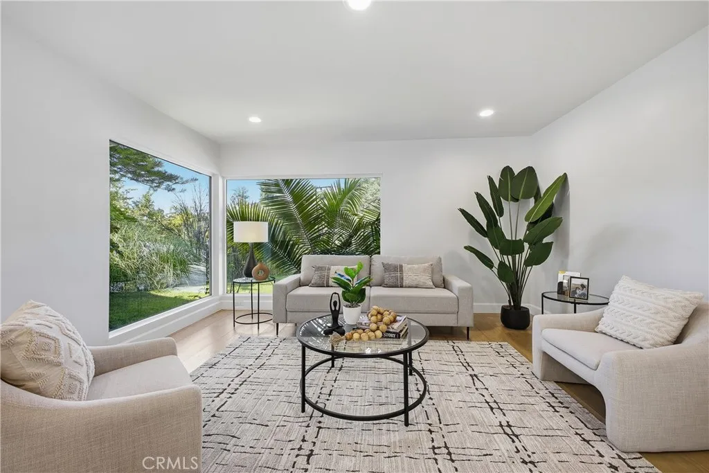 Additional image 45 of 11500 Dona Cecilia Dr, Studio City, CA 91604