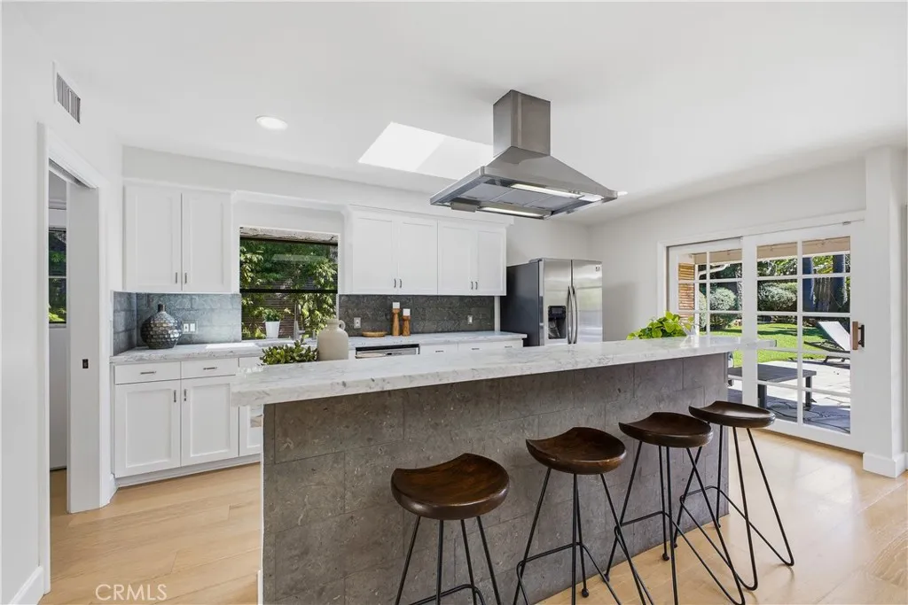 Additional image 54 of 11500 Dona Cecilia Dr, Studio City, CA 91604