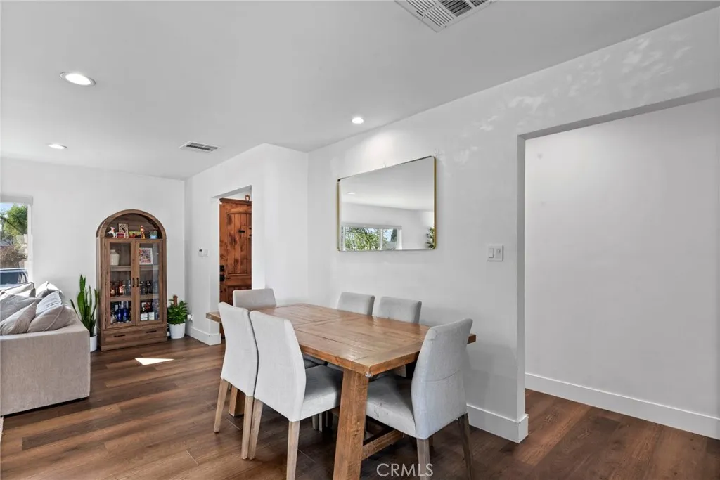 Additional image 36 of 14729 Bassett St, Van Nuys, CA 91405