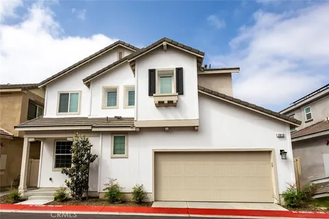 1810 Park Place Lane, Riverside, CA MLS: CV25108176