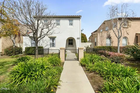 2750 Detroit Drive, Oxnard, CA MLS: V1-29317