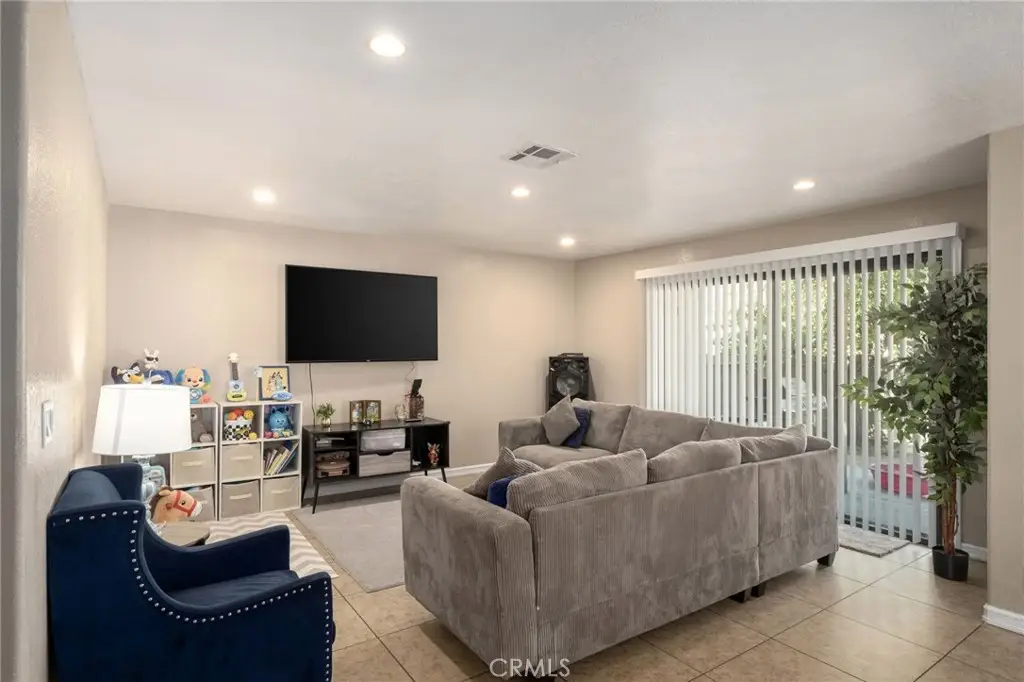 Additional image 43 of 4308 E Woodward Ave, Fresno, CA 93702