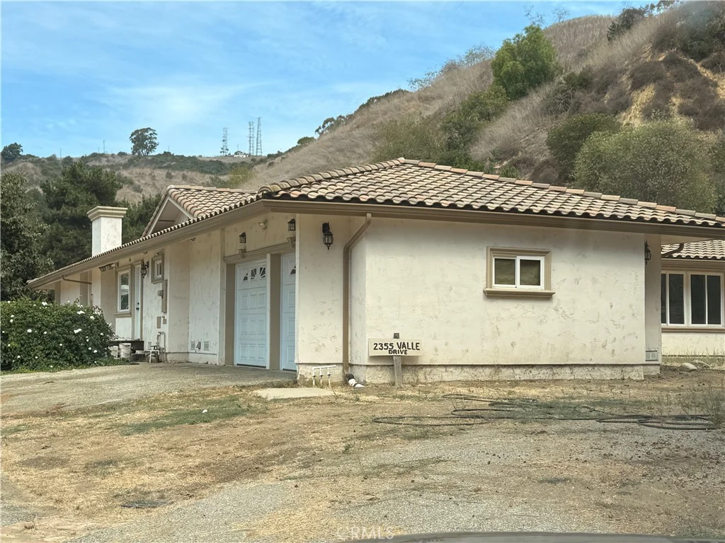 2355 Valle Drive, La Habra Heights, CA 90631