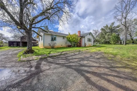3225 Merritt Road, Kelseyville, CA MLS: LC25059252