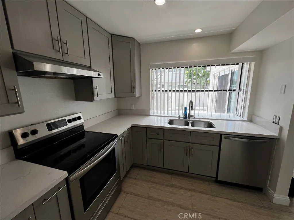Additional image 19 of 18511 Mayall Street Unit A, Northridge, CA 91324