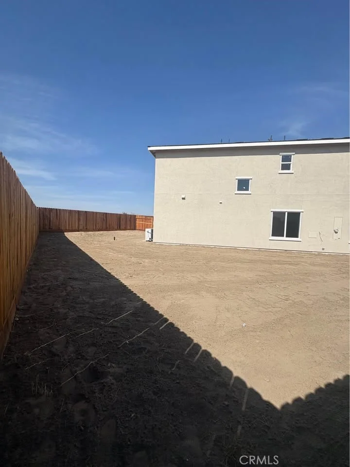 444 Oleander Ct Dr, Chowchilla, CA 93610