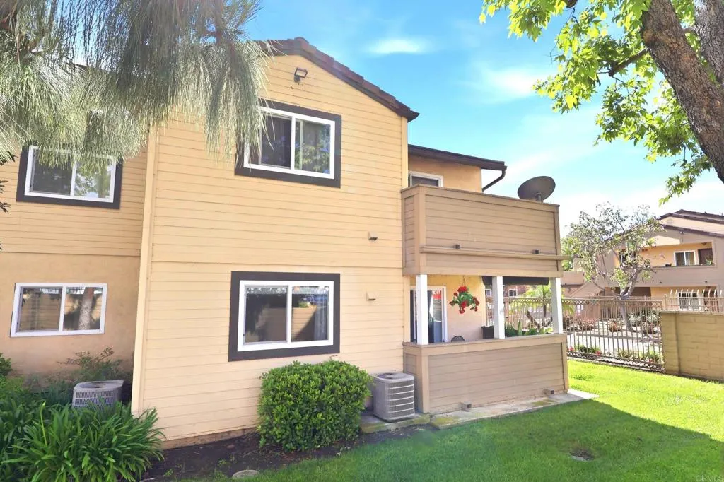 Additional image 21 of 5004 Los Morros Way Unit 2, Oceanside, CA 92057