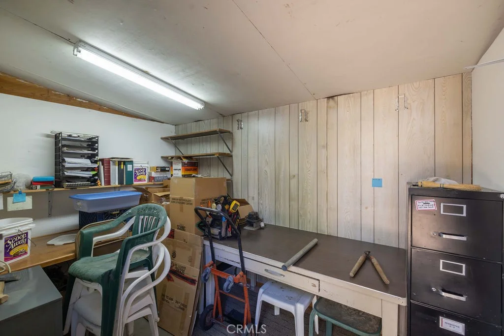 1122 Illini Dr, Fawnskin, CA 92333