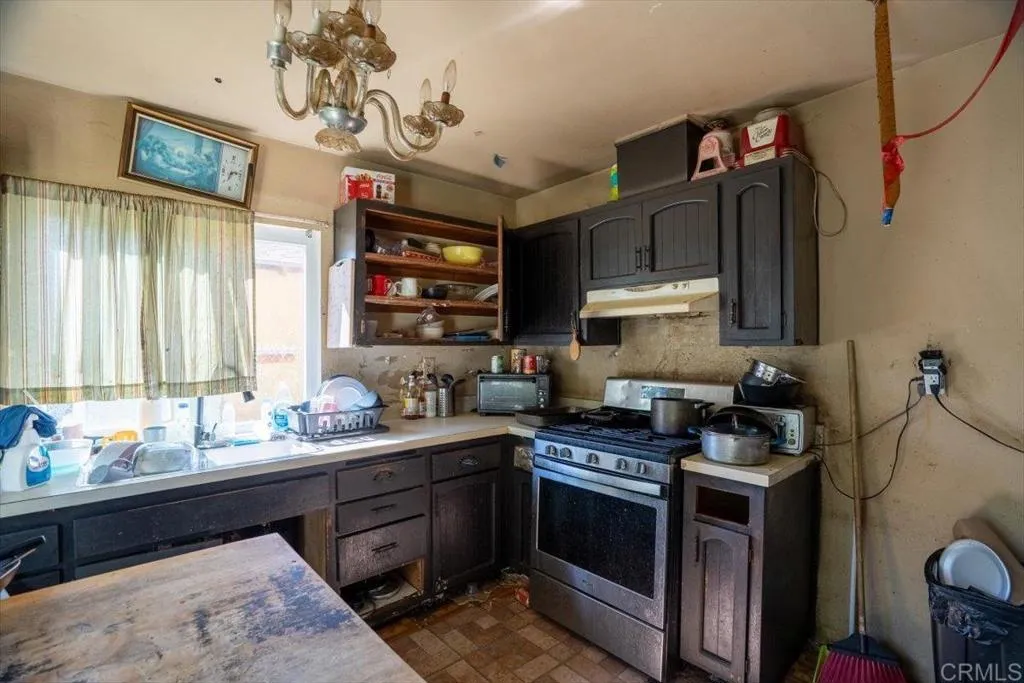 Additional image 17 of 129 Diza Rd, San Ysidro, CA 92173