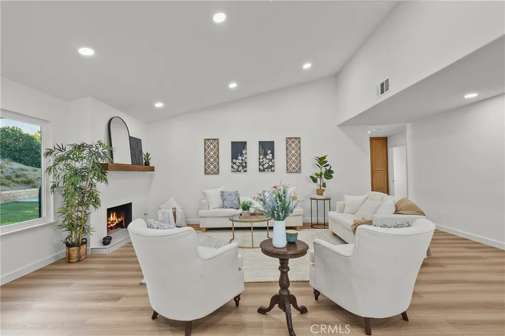 Additional image 57 of 27139 Vista Encantada Dr, Valencia, CA 91354