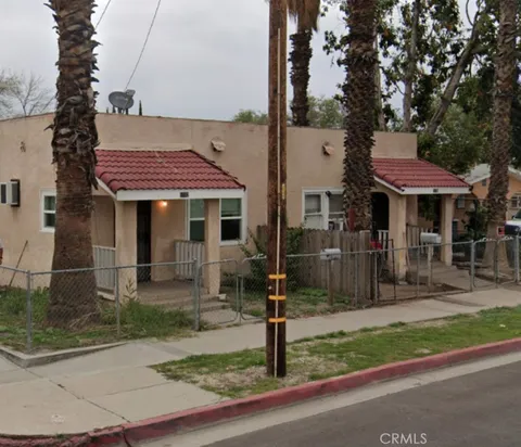 1172 W Rialto Avenue, San Bernardino, CA MLS: CV25074434