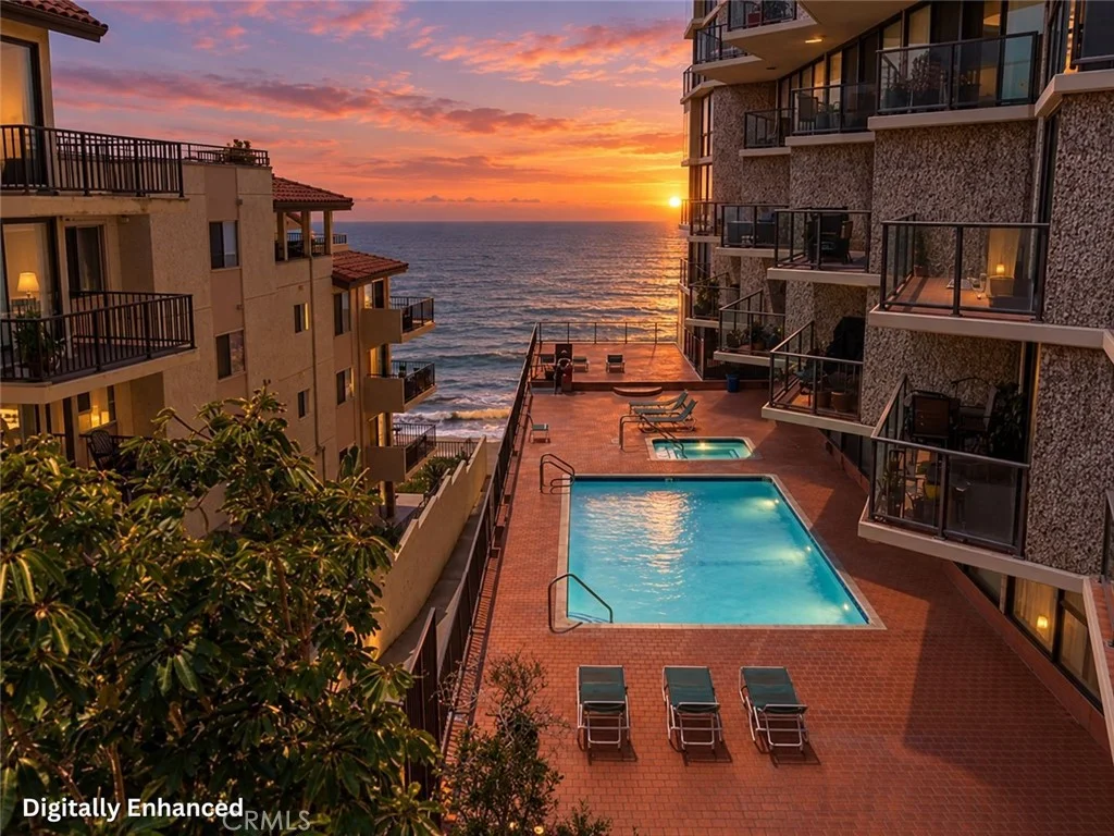 531 Esplanade Unit 302, Redondo Beach, CA 90277