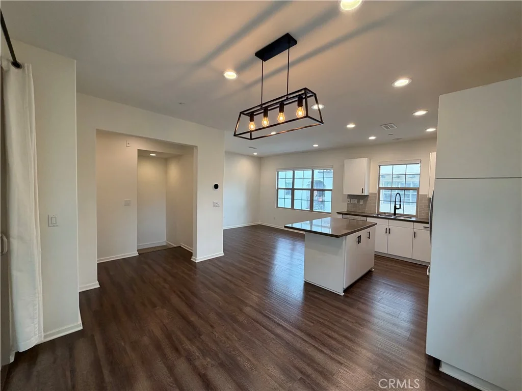 88 Bronze Leaf, Irvine, CA 92620 photo 5