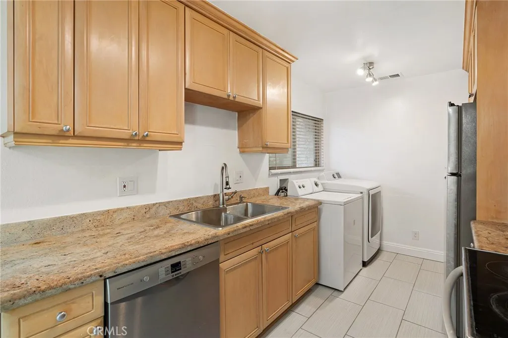 Additional image 11 of 4726 Park Granada Unit 216, Calabasas, CA 91302