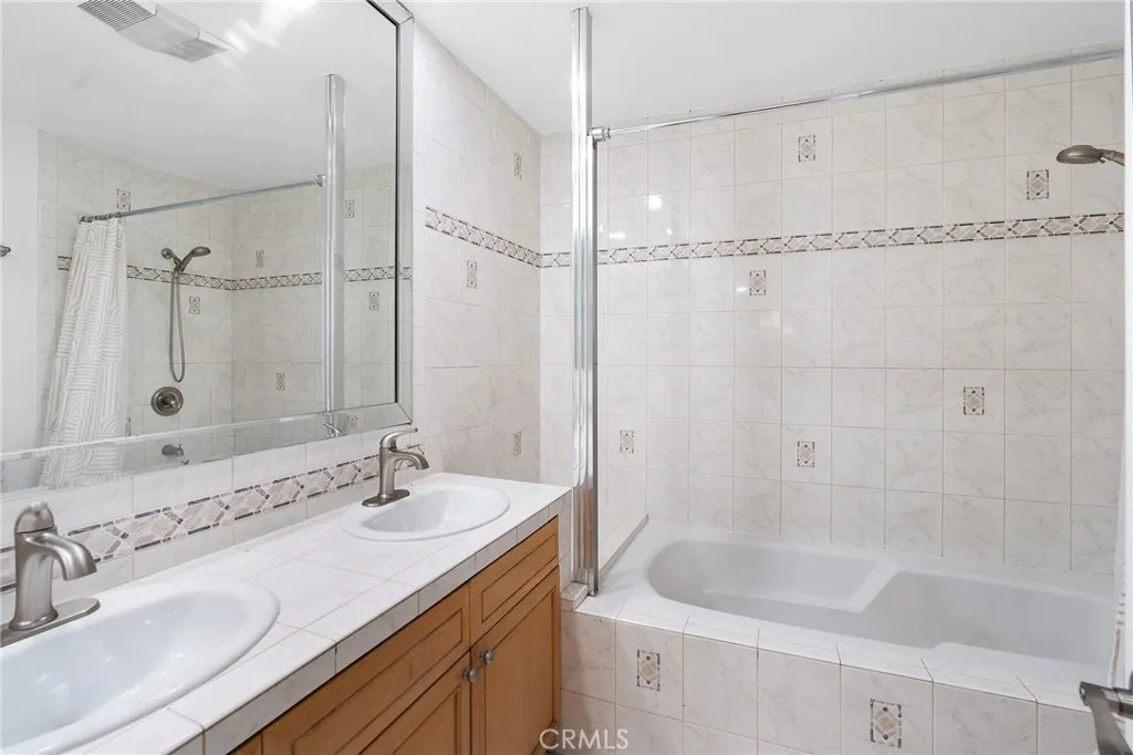 Additional image 19 of 4726 Park Granada Unit 216, Calabasas, CA 91302