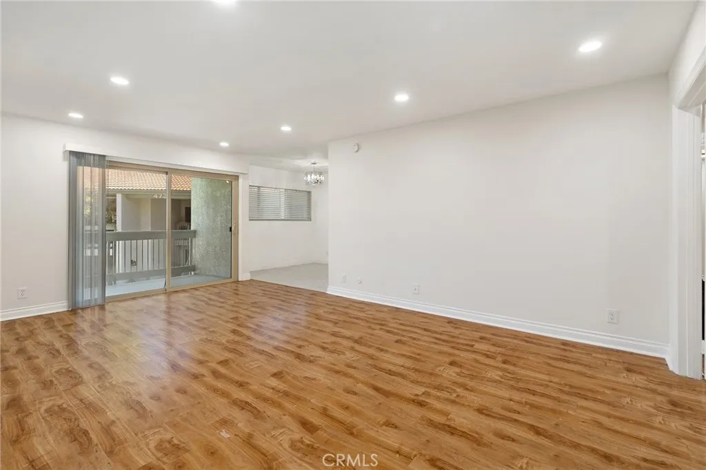 Additional image 3 of 4726 Park Granada Unit 216, Calabasas, CA 91302