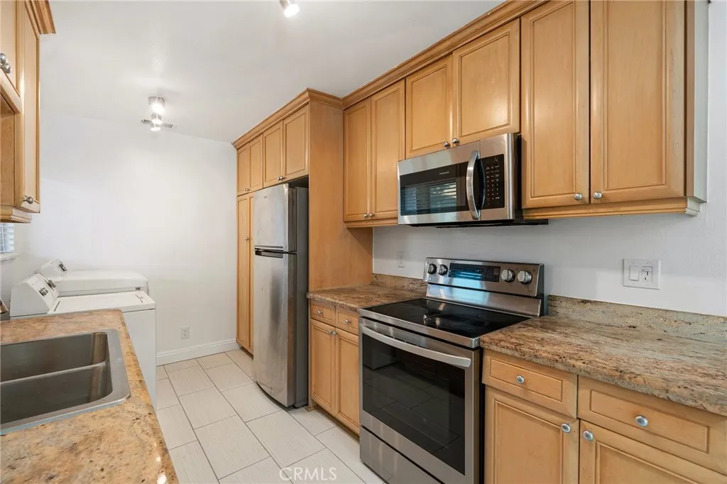 Additional image 10 of 4726 Park Granada Unit 216, Calabasas, CA 91302