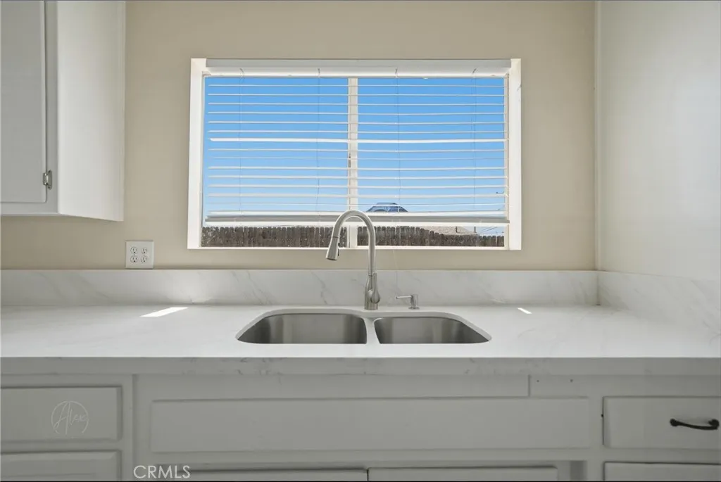 Additional image 43 of 2540 Lynwood St, Bakersfield, CA 93306
