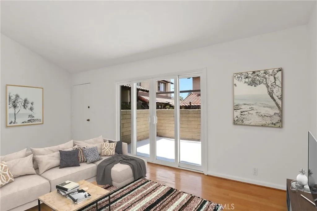 Additional image 51 of 734 Ohio Avenue Unit B, Long Beach, CA 90804