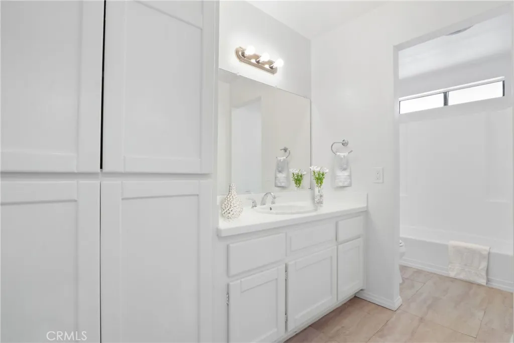 Additional image 67 of 734 Ohio Avenue Unit B, Long Beach, CA 90804