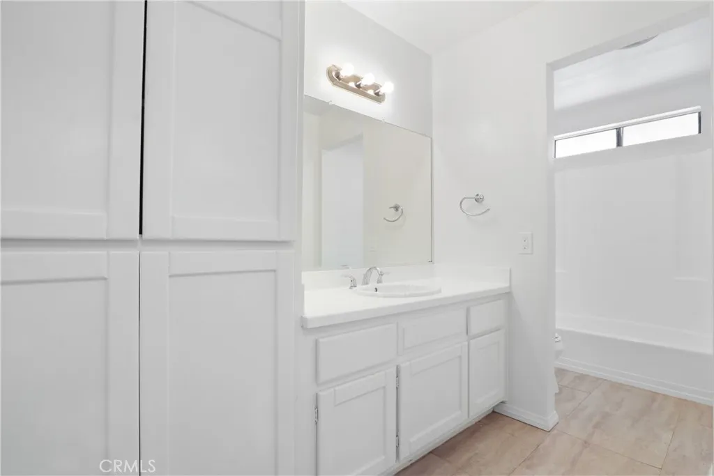 Additional image 68 of 734 Ohio Avenue Unit B, Long Beach, CA 90804