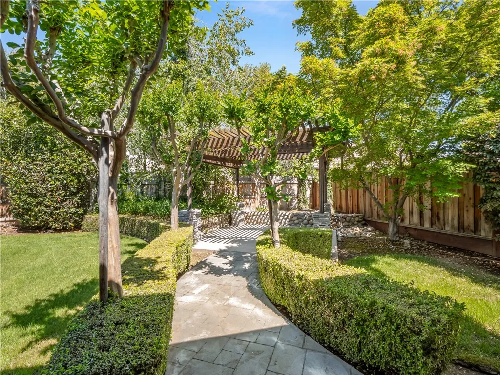 Additional image 41 of 1582 E Revere Rd, Fresno, CA 93720