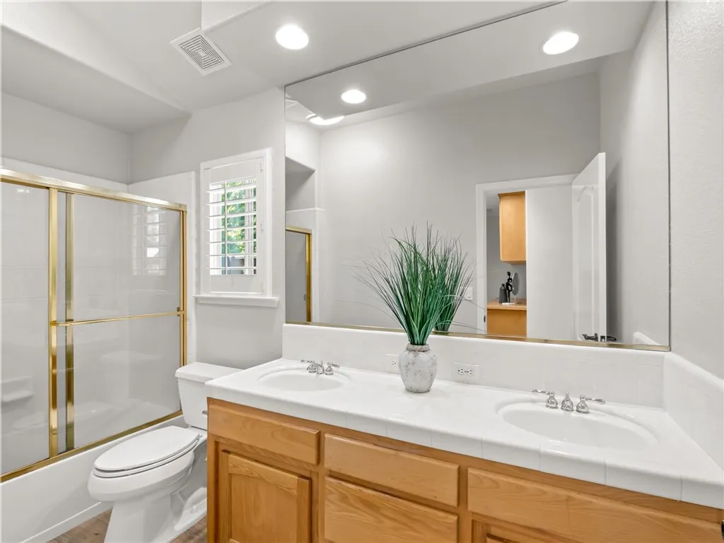 Additional image 26 of 1582 E Revere Rd, Fresno, CA 93720