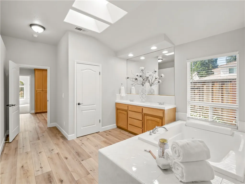 Additional image 78 of 1582 E Revere Rd, Fresno, CA 93720