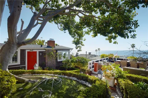 2972 Rounsevel Terrace, Laguna Beach, CA MLS: NP25083776