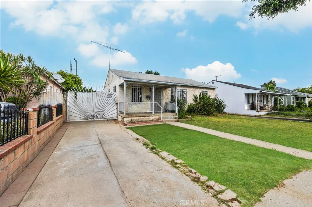 Additional image 51 of 3729 Easy Ave, Long Beach, CA 90810