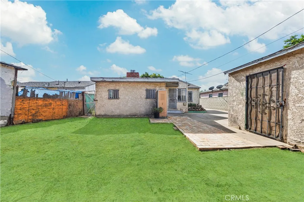 Additional image 73 of 3729 Easy Ave, Long Beach, CA 90810